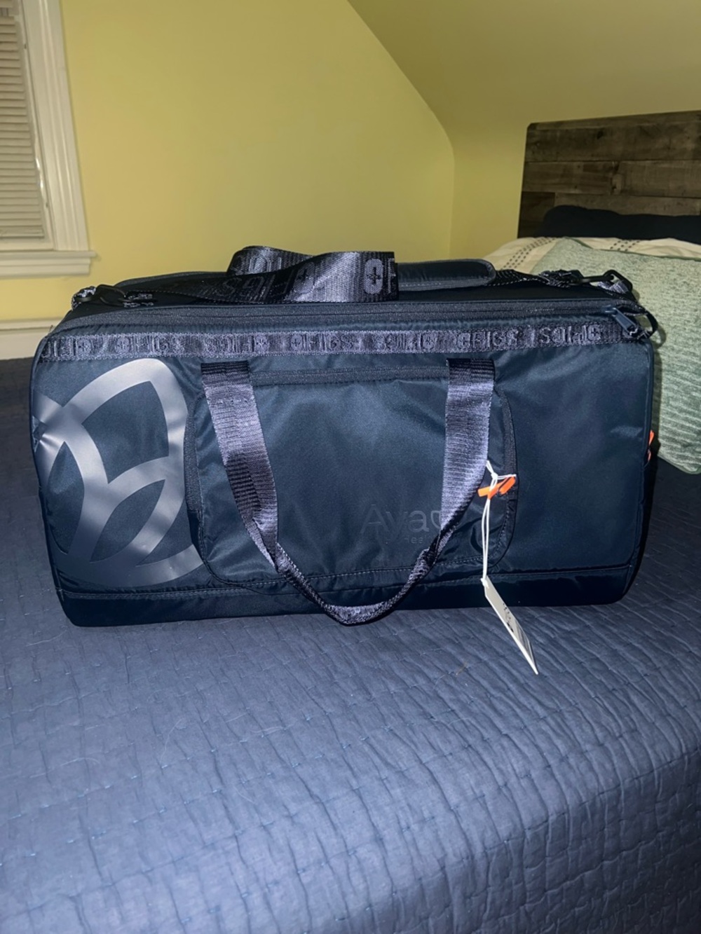 NWT FIGS Navy Travel Weekender Duffel Bag w/ Aya Logo - Unisex